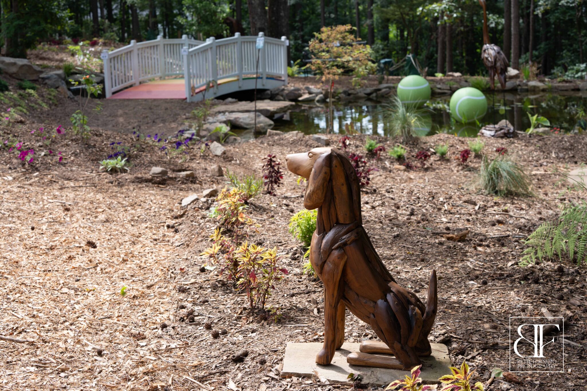 Dog Statue at Sweet Dreams Memorial Gardens
